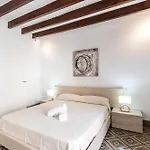 Casa Bugera بيت للعطل *